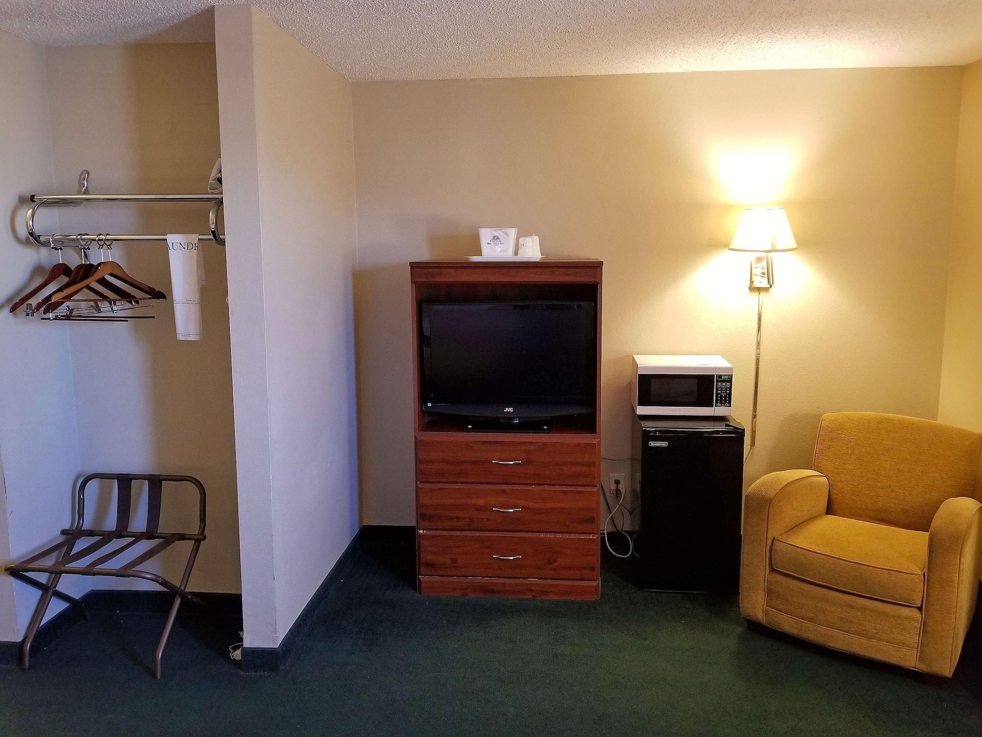 Americas Best Value Inn St. Louis / South Mehlville Exterior foto