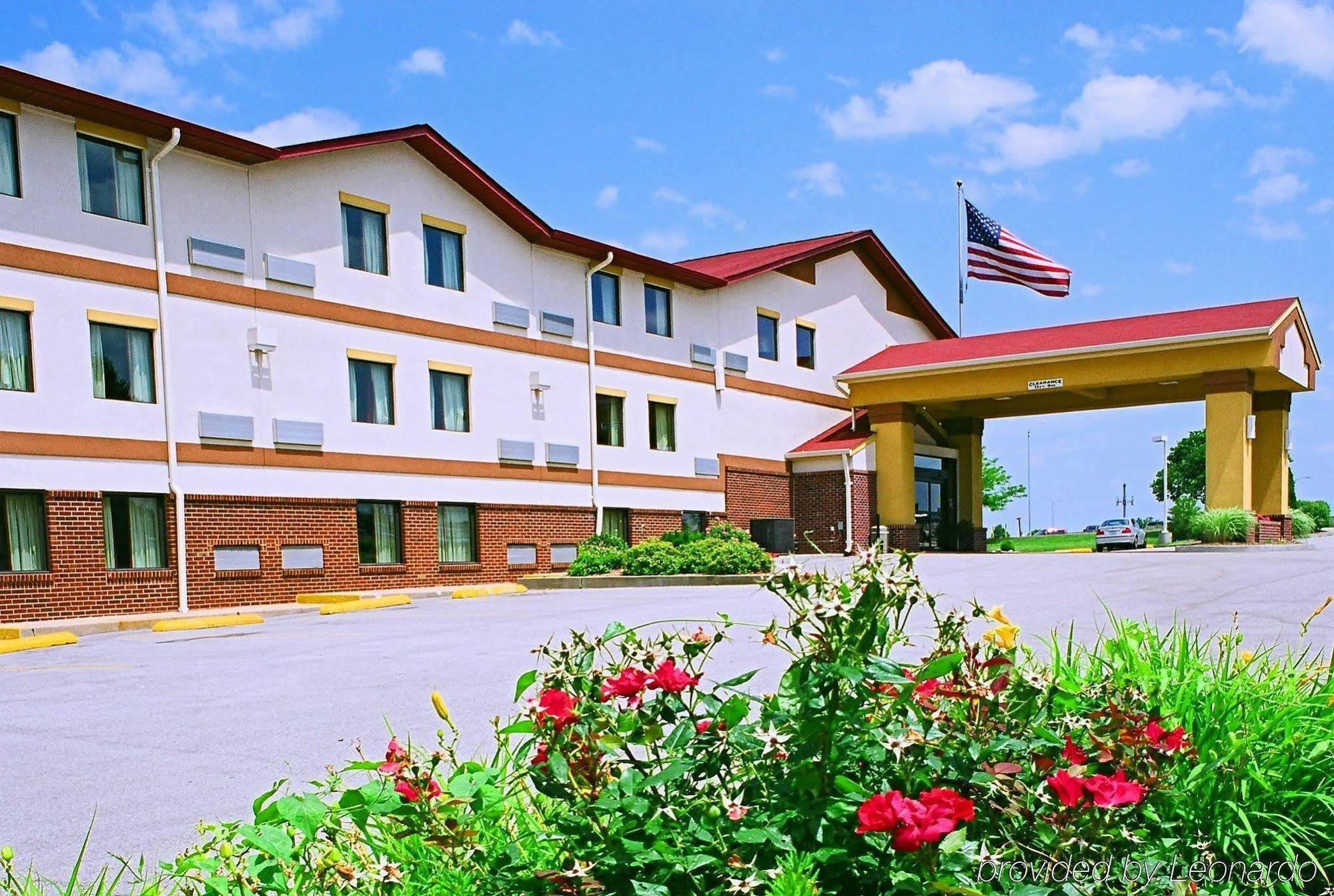 Americas Best Value Inn St. Louis / South Mehlville Exterior foto